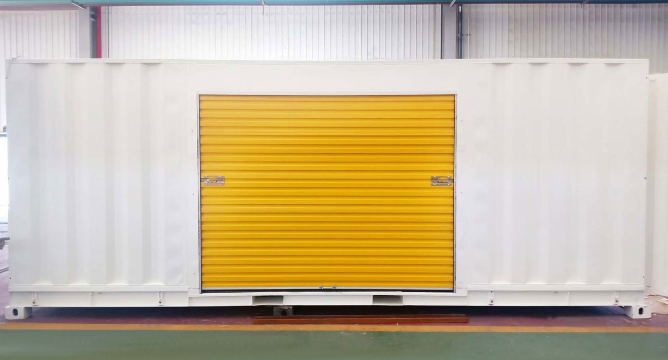 High-speed rolling door